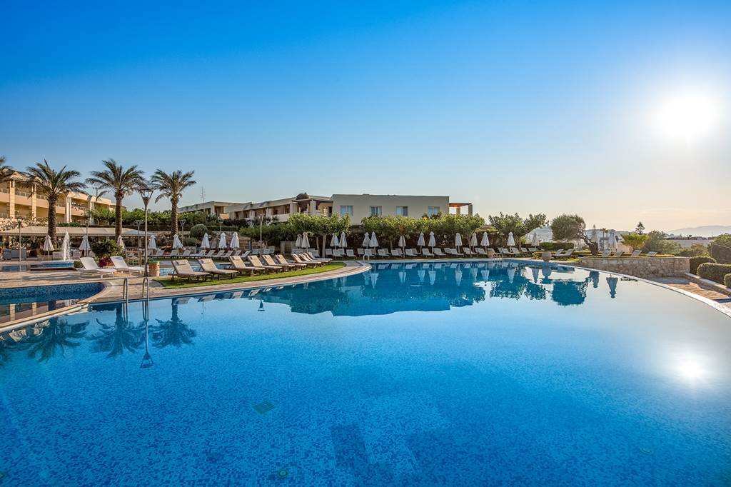 CHQ_78523_Cretan_Dream_Royal_0418_02.jpg