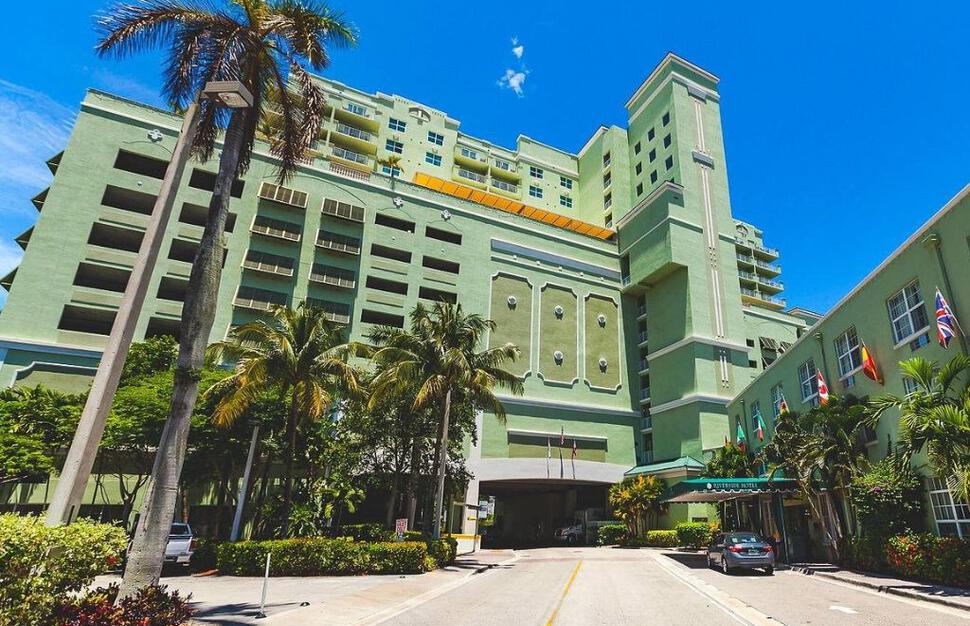 Riverside-Hotel-9.jpg