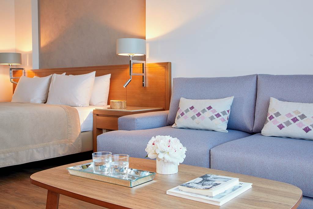 HER_79600_Minoa_Palace_Imperial_Resort_&_Spa_0823_04.jpg