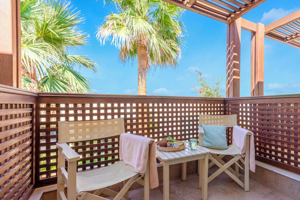 CHQ_78451_Giannoulis_Grand_Bay_Beach_Resort_1022_02.jpg