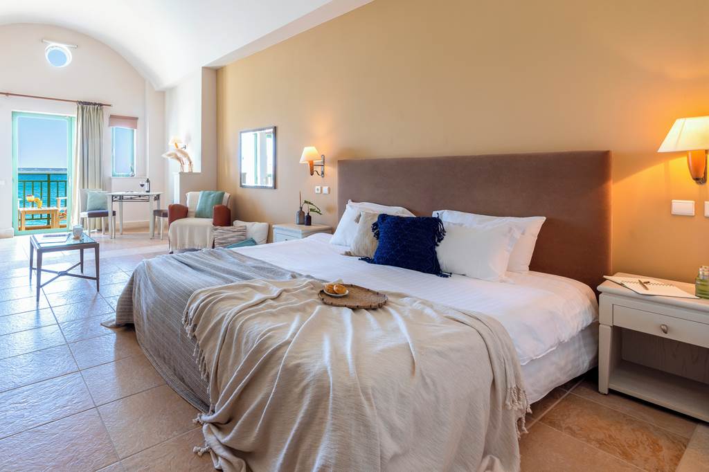 CHQ_78451_Giannoulis_Grand_Bay_Beach_Resort_1022_15.jpg