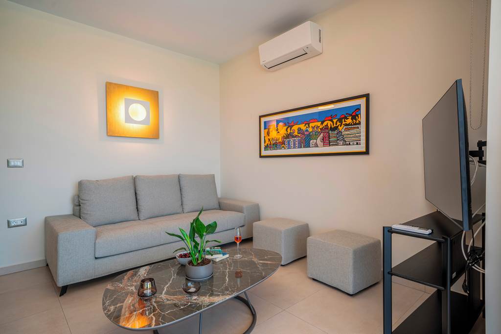 EFL_86762_Villa_Michaela_Sami_1223_17.jpg