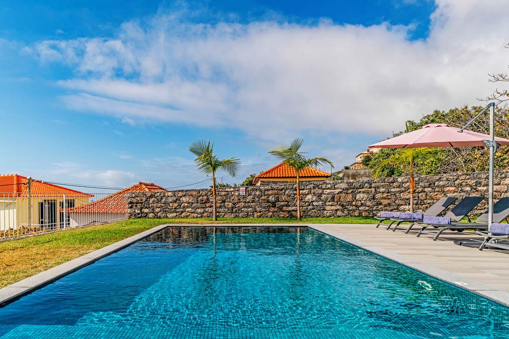FNC_87067_Villa_Calheta_Heights_0124_04.jpg