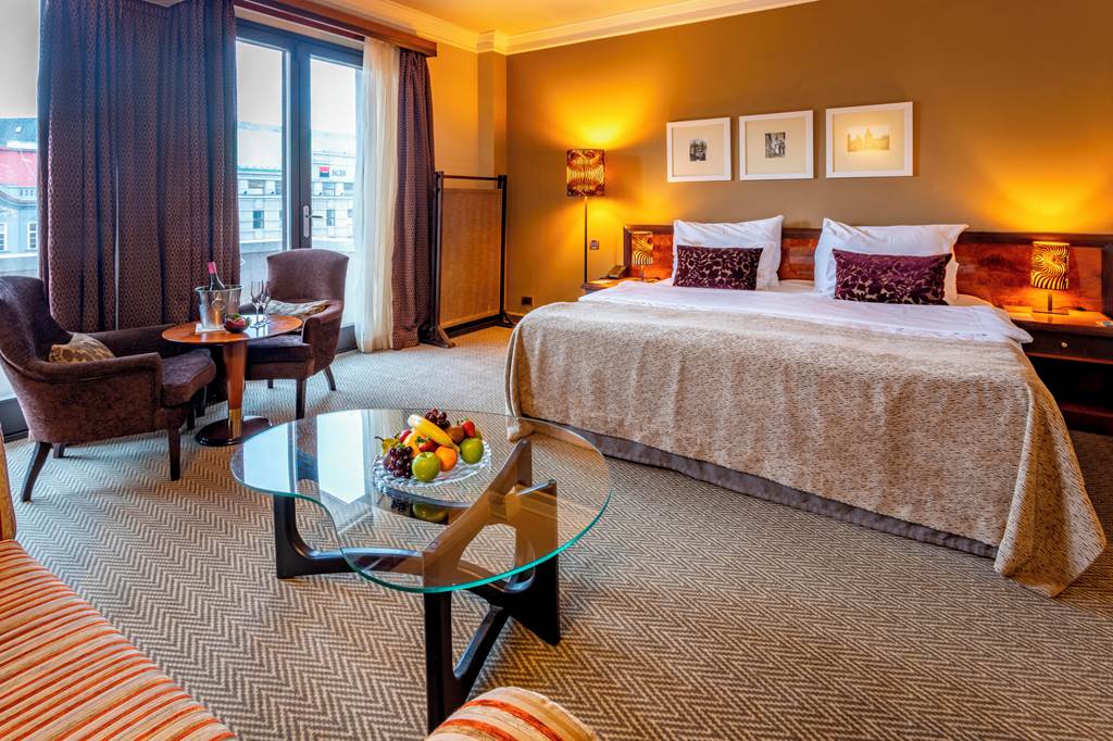 PRG_70460_Jalta_Boutique_Hotel_0320_05.jpg