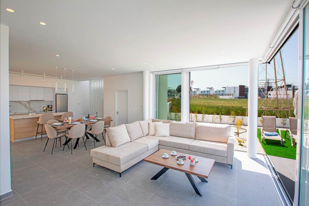 LCA_83436_Vie_Bleu_Villas_-_Three_Bedroom_Villa_1022_05.jpg