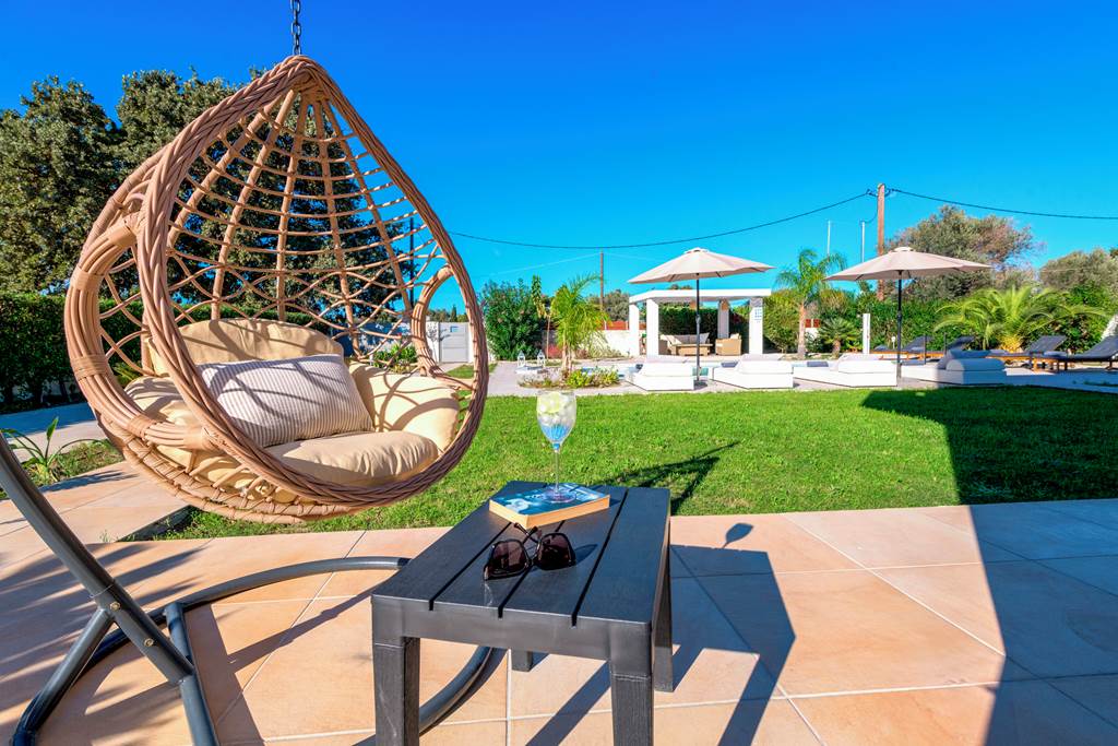 RHO_86767_Villa_Telchini_1223_06.jpg