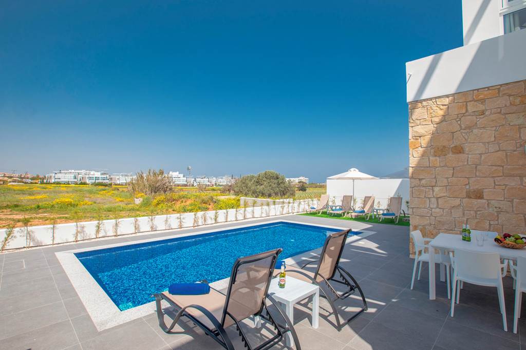 LCA_83436_Vie_Bleu_Villas_-_Three_Bedroom_Villa_1022_04.jpg