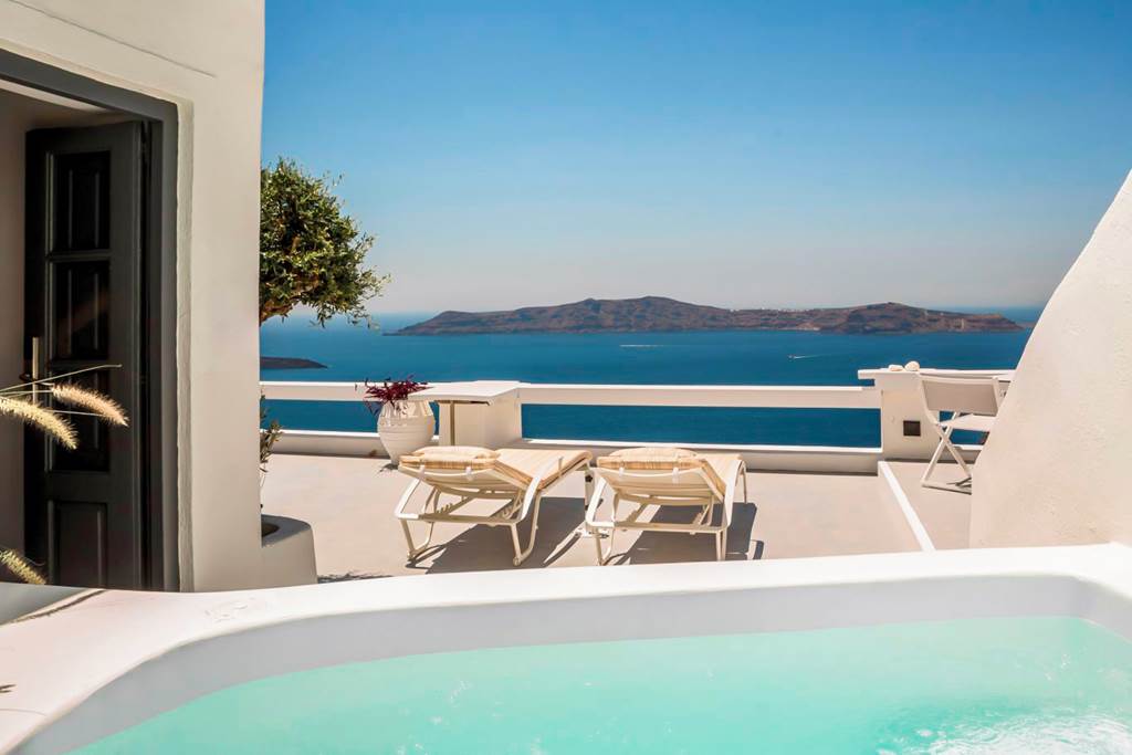 JTR_83779_Sun_Rocks_Hotel_&_Suites_0522_11.jpg
