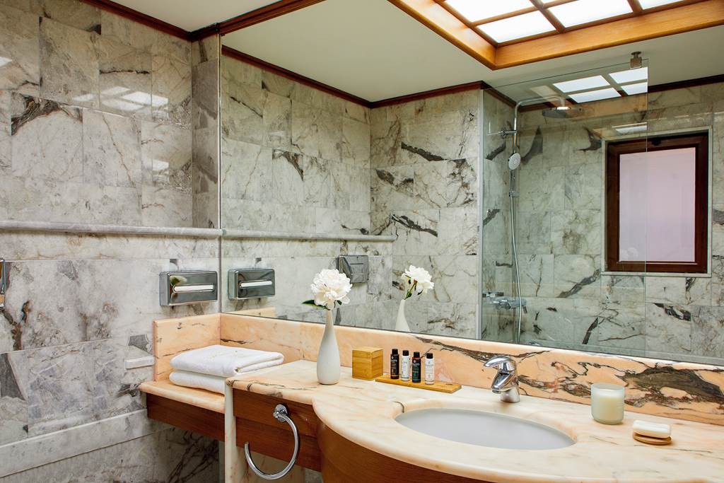 CHQ_79600_Minoa_Palace_Resort_0824_04.jpg