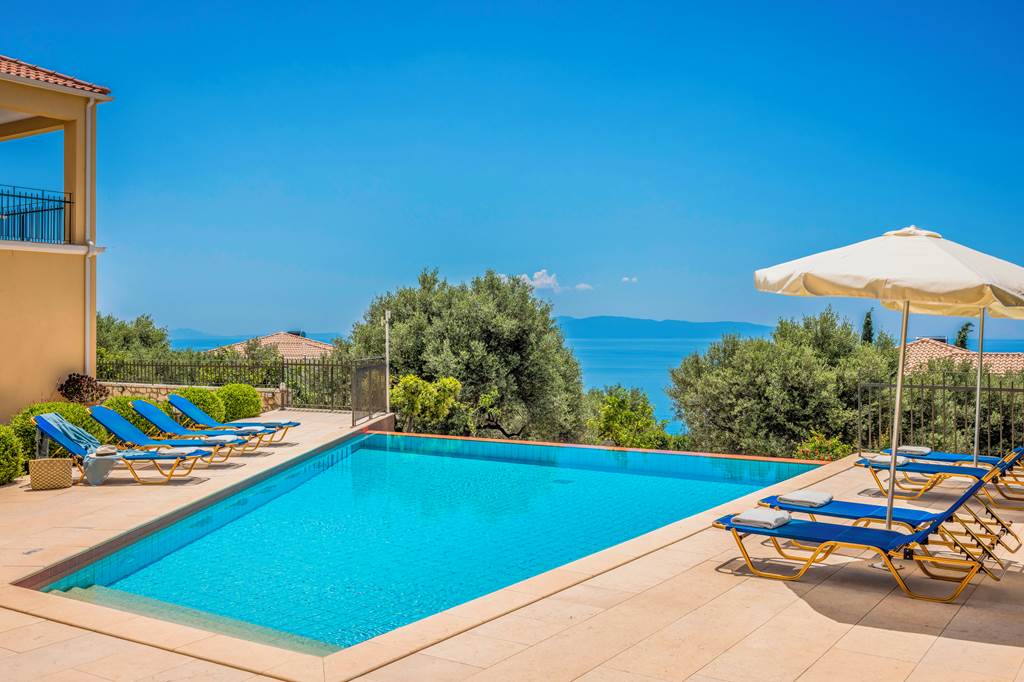 EFL_85926_Villa_Mihass_0823_01.jpg