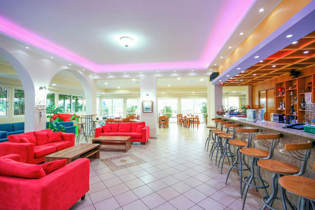 ZTH_71143_Metaxa_Hotel_0822_01.jpg