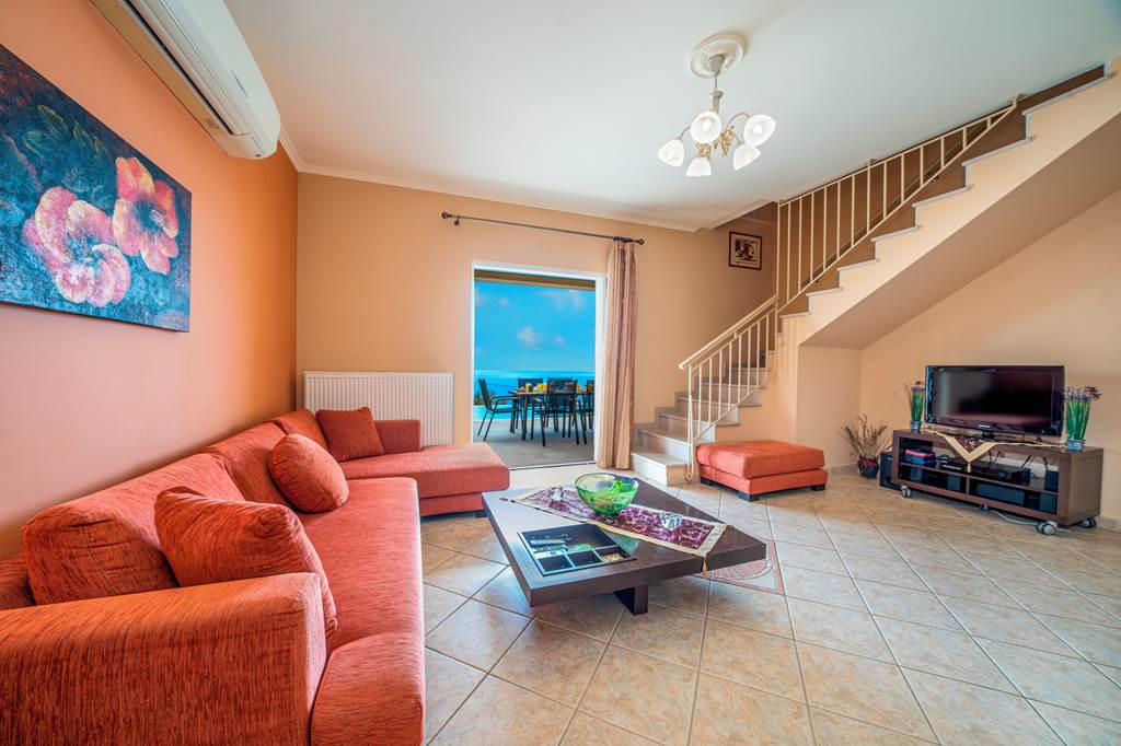 EFL_86819_Villa_Andriana_1223_03.jpg