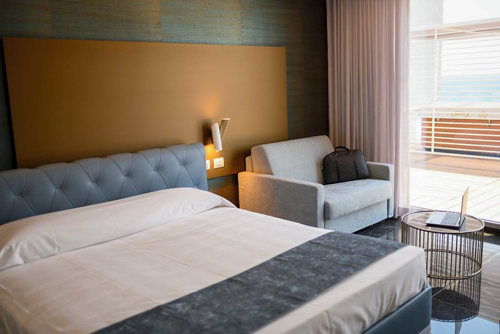 CTA_85200_Nautilus_Hotel_0524_14.jpg