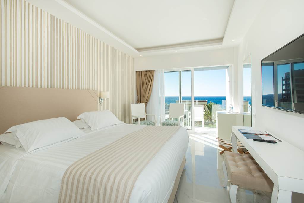 RHO_73536_Ibiscus_Hotel_1116_05.jpg