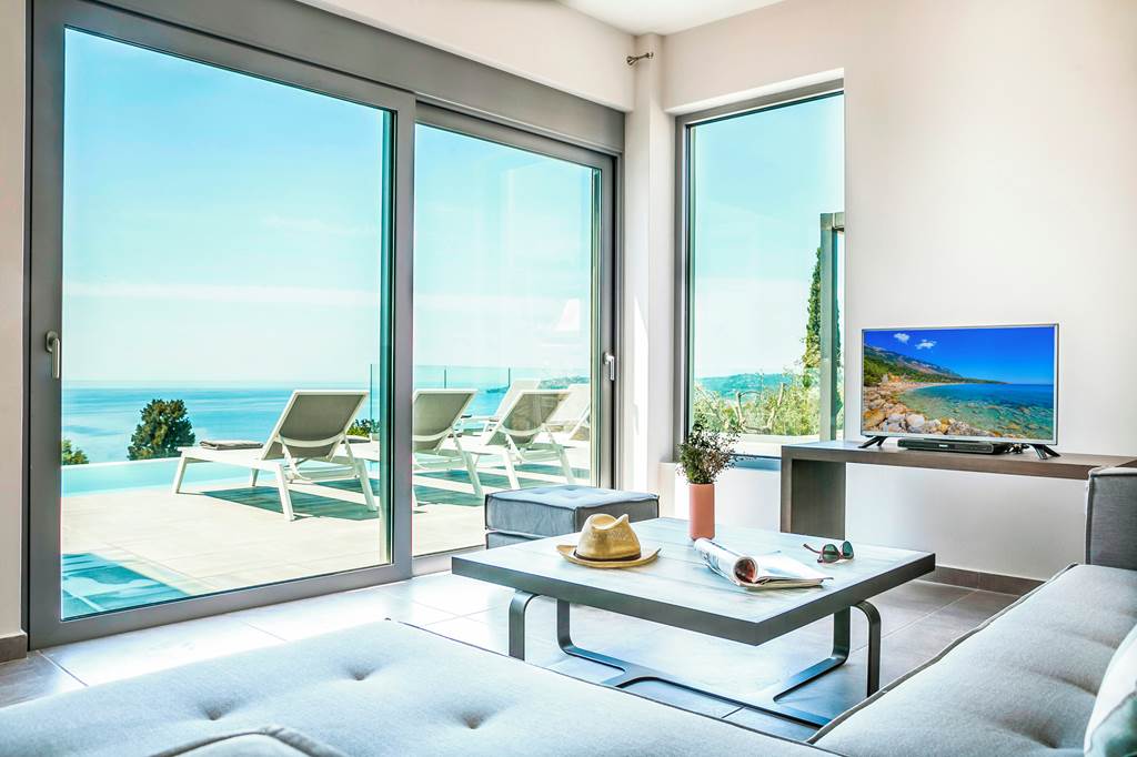 EFL_77848_Villa_del_Cielo_0219_26.jpg