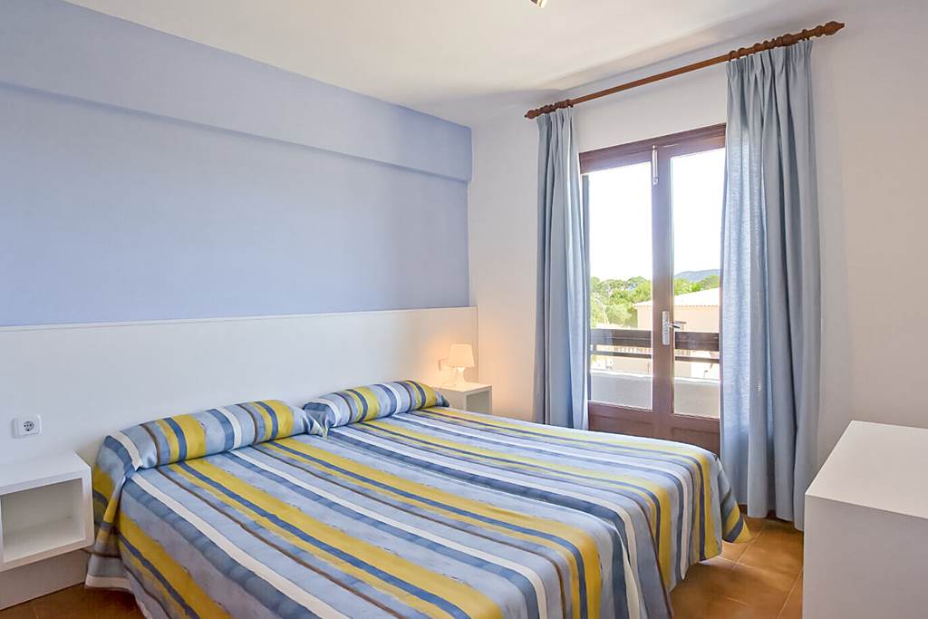 PMI_70653_Cristina_Villas_0917_08.jpg