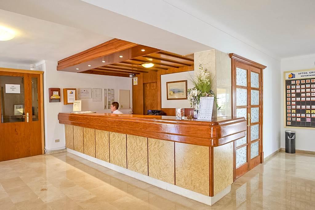 PMI_70653_Cristina_Villas_0917_20.jpg