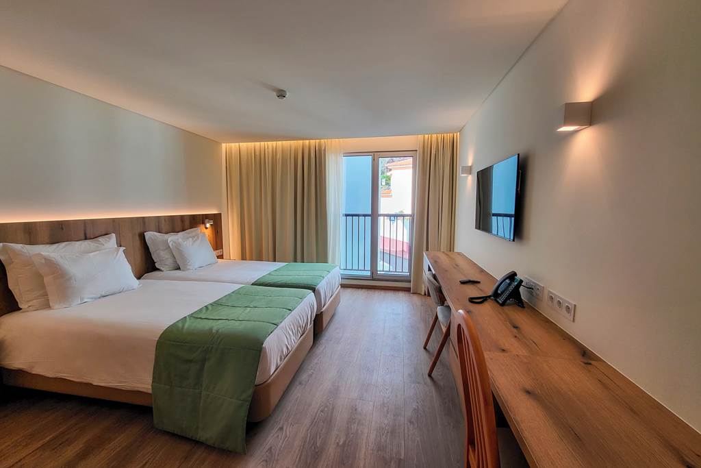 FNC_69718_Royal_Orchid_Aparthotel_1222_08.jpg