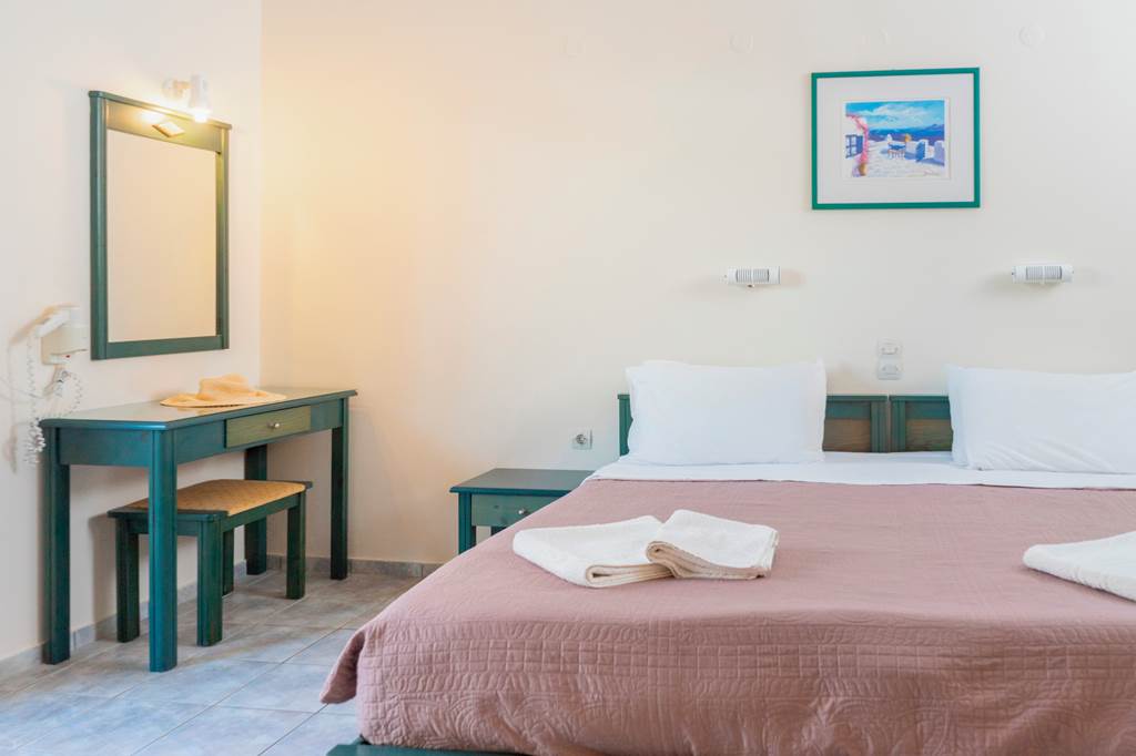 HER_71911_Thalassi_Hotel_0921_01.jpg