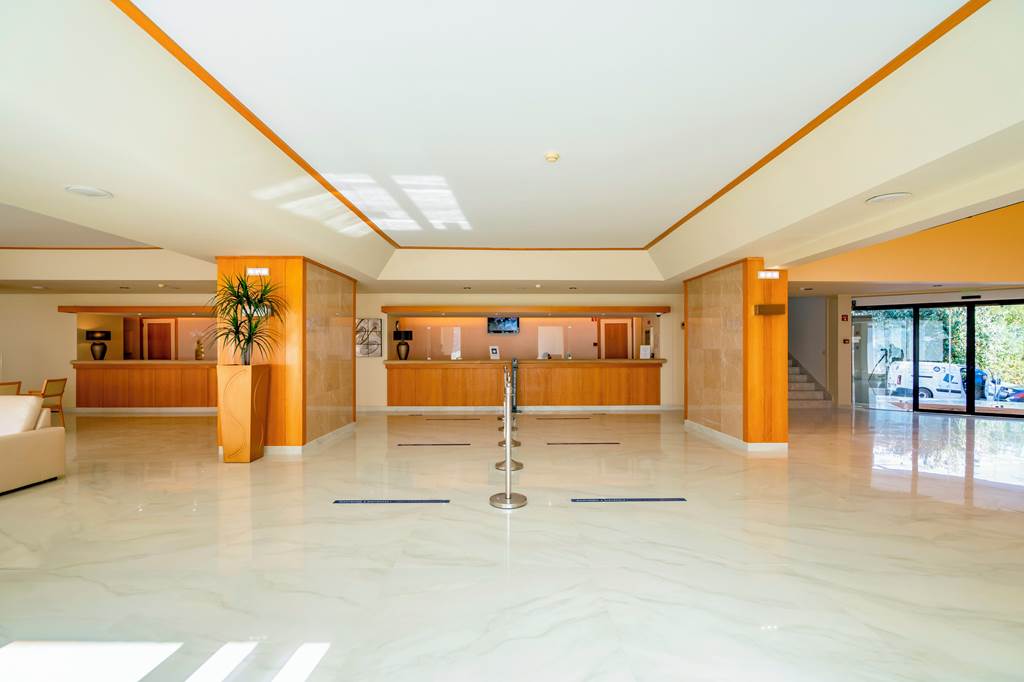FAO_305_Albufeira_Sol_Hotel_&_Spa_0721_02.jpg