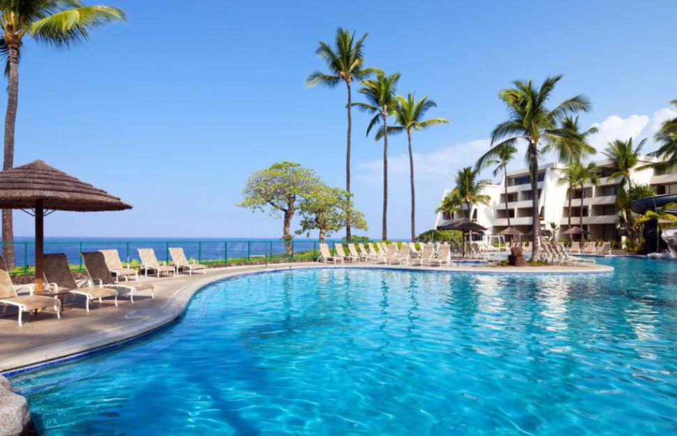 The-Outrigger-Kona-Resort-Spa-18.jpg
