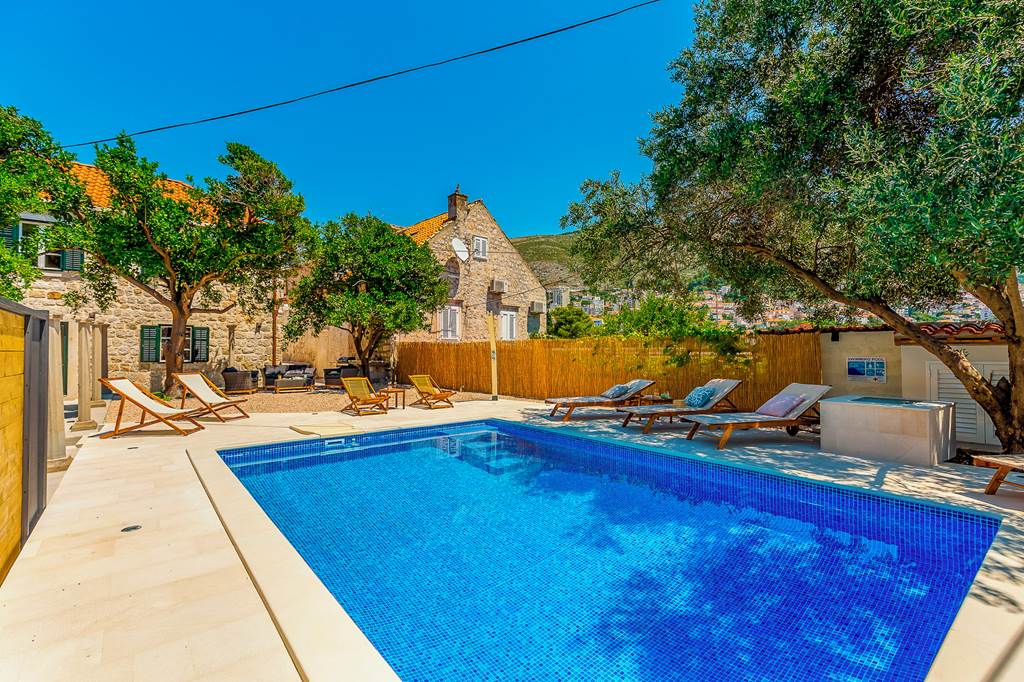 DBV_86193_Villa_Rustic_Star_1023_08.jpg