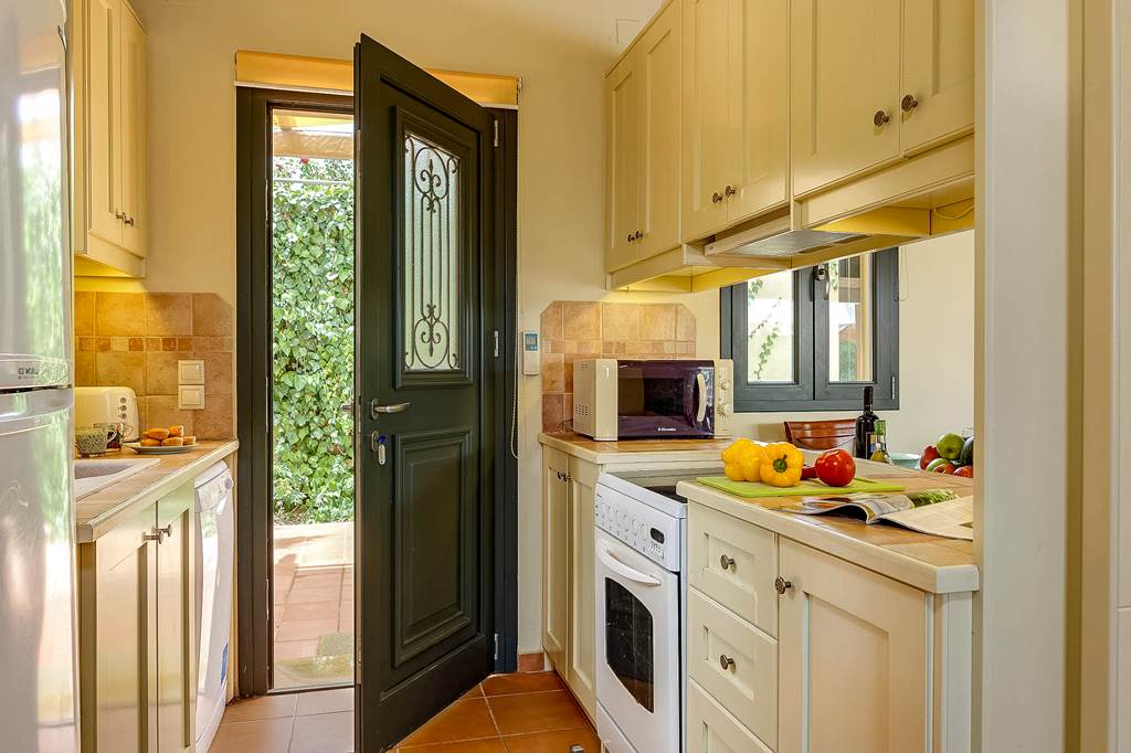 EFL_75089_Villa_Riaki_0317_14.jpg
