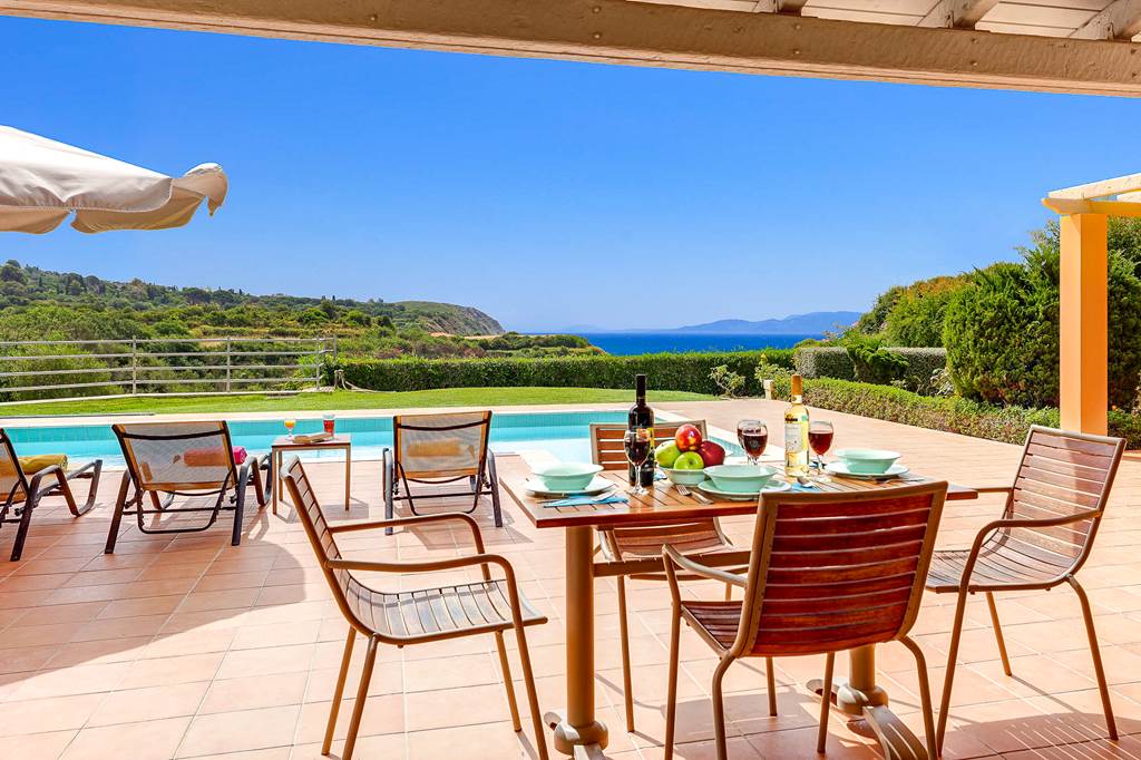 EFL_75089_Villa_Riaki_0317_06.jpg