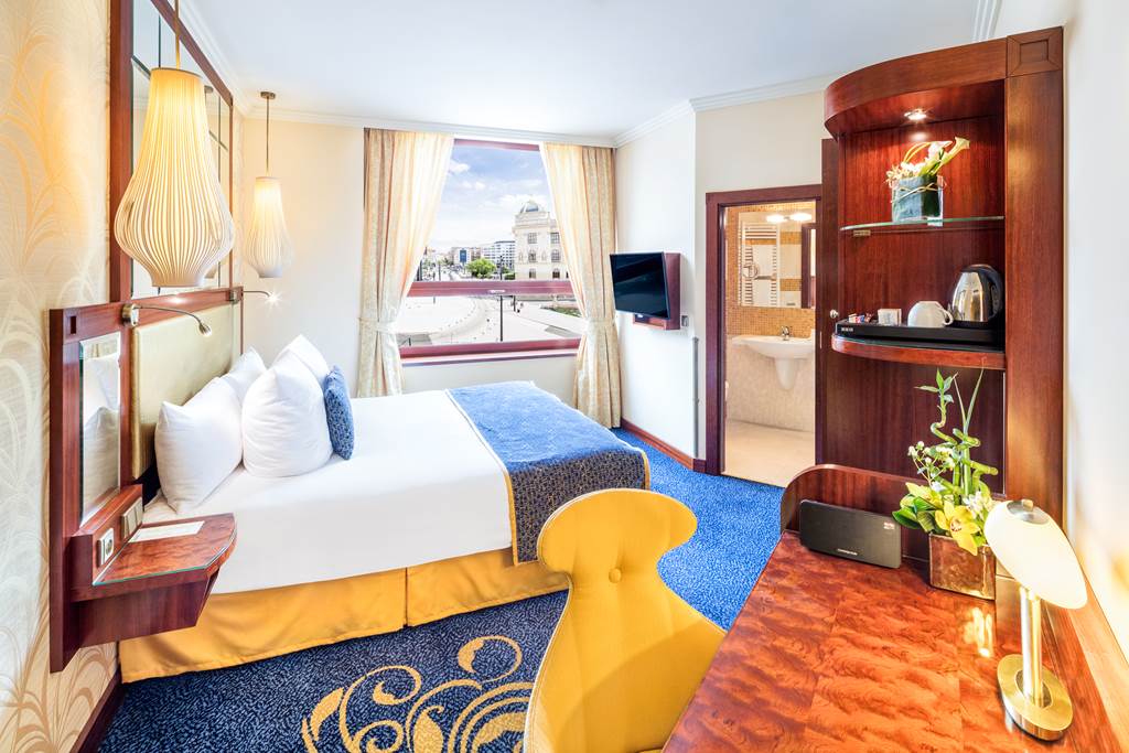 PRG_74875_Occidental_Praha_Wilson_0421_06.jpg