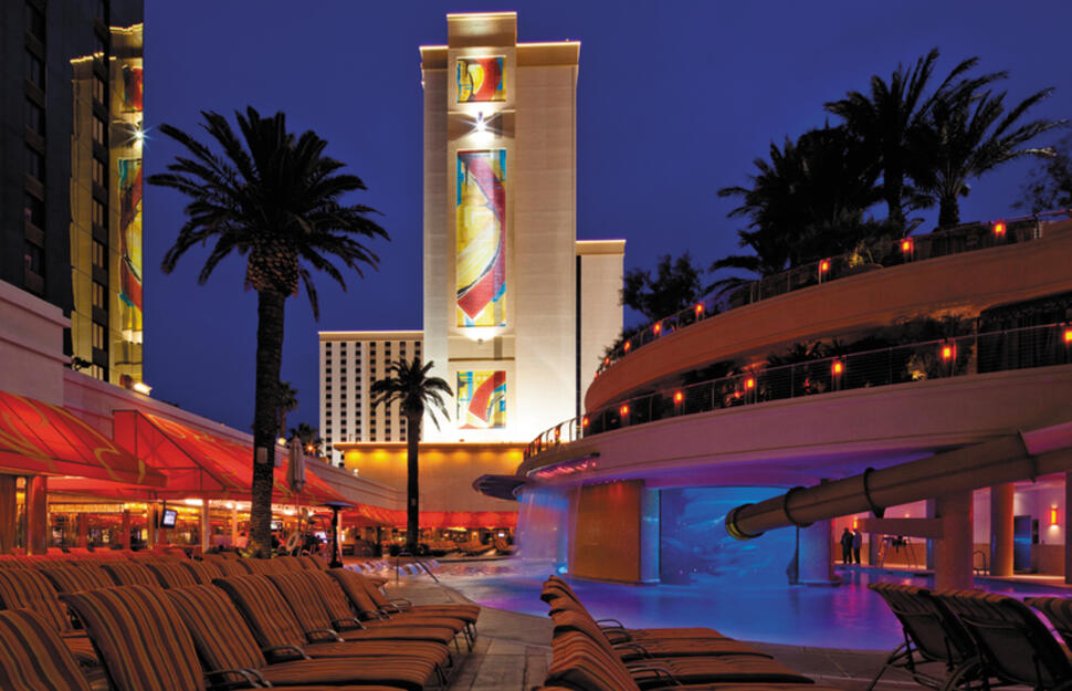 Golden-Nugget-Las-Vegas-3.jpg