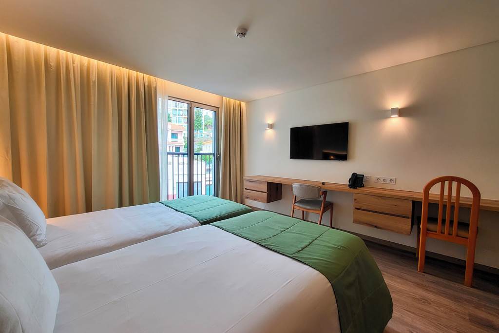 FNC_69718_Rocamar_Complex_-_Royal_Orchid_Aparthotel_0324_24.jpg