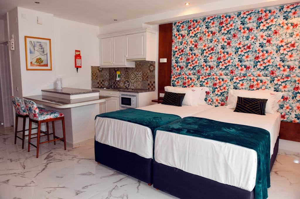 FAO_70684_Clube_Praia_da_Oura_1023_07.jpg