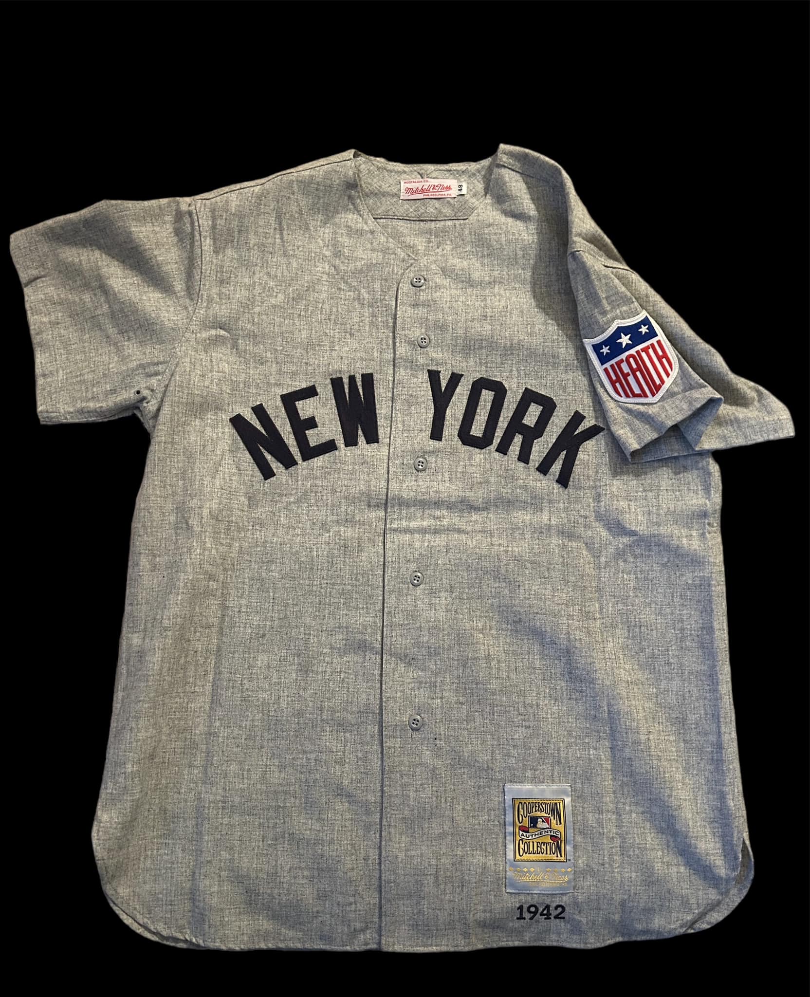 Vernon Gomez 1942 New York Yankees — Back view