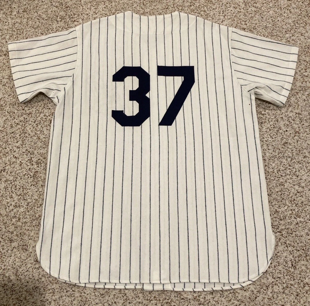 Casey Stengel 1949 New York Yankees — Back view thumbnail