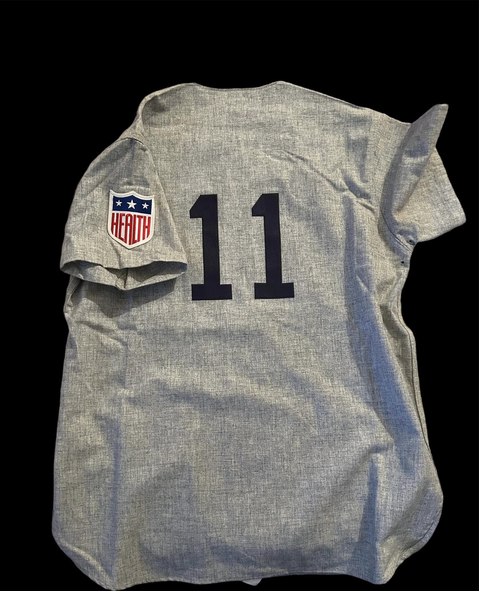 Vernon Gomez 1942 New York Yankees — Back view thumbnail