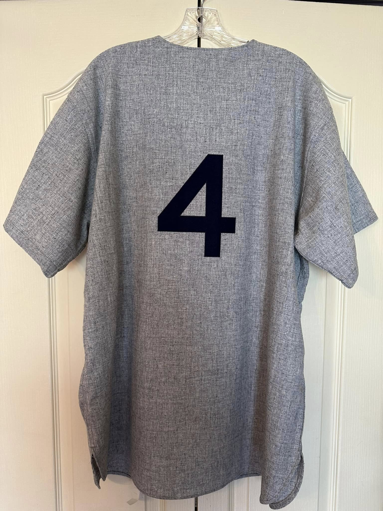 Lou Gehrig 1939 New York Yankees — Back view thumbnail