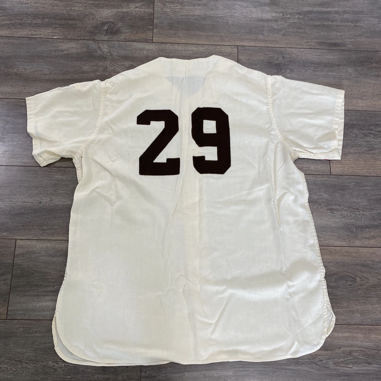 Satchel Paige 1953 St. Louis Browns — Back view thumbnail
