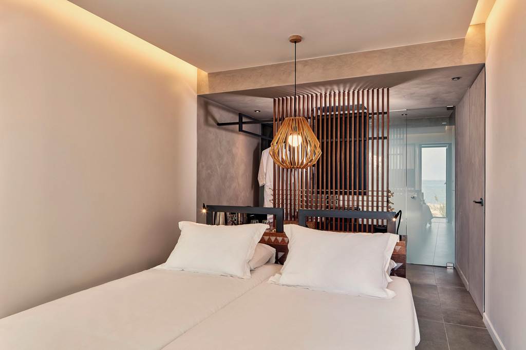CHQ_86179_La_Mer_Resort_&_Spa_1023_22.jpg