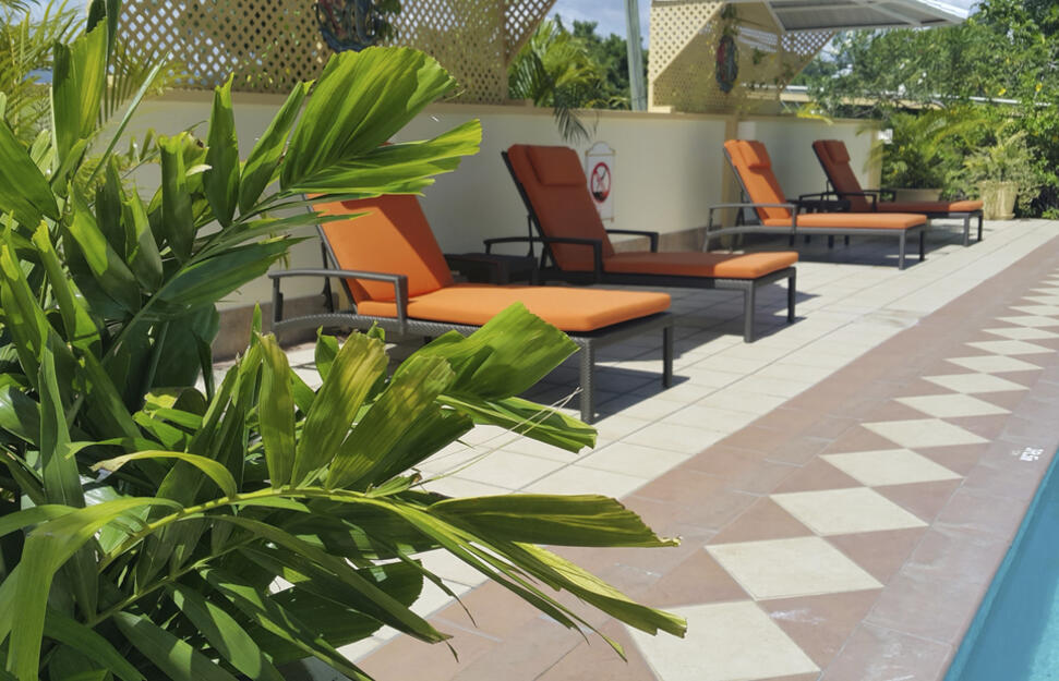 Blue-Horizons-Garden-Resort-9.jpg