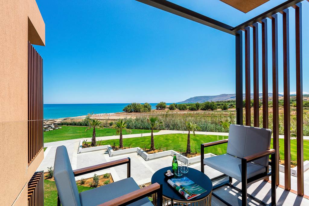 CHQ_86179_La_Mer_Resort_&_Spa_1023_23.jpg