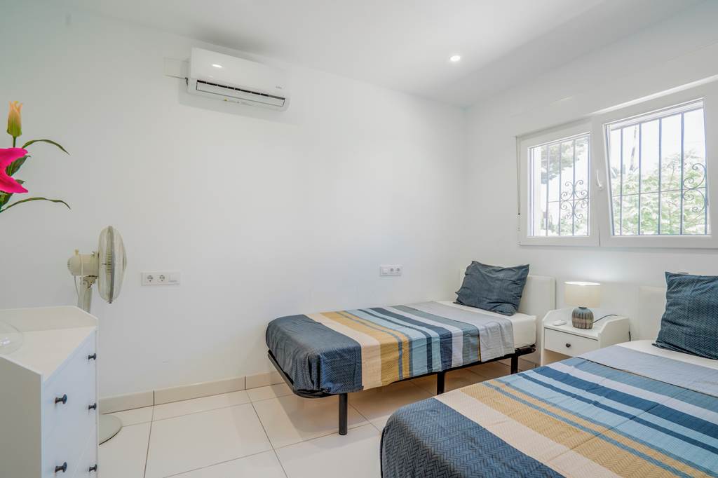 ALC_85701_Villa_Luxe_0723_09.jpg