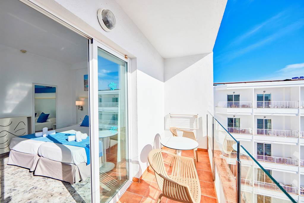 PMI_74467_Hotel_Ilusion_Calma_&_Spa_0324_09.jpg
