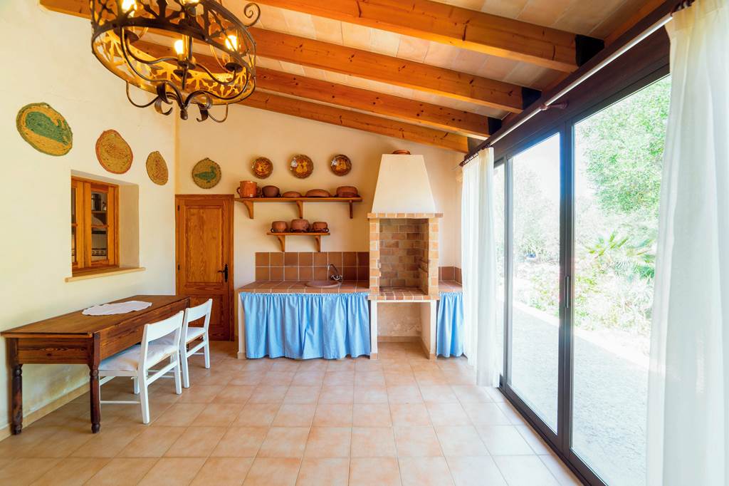 PMI_88300_Villa_Estern_1024_09.jpg