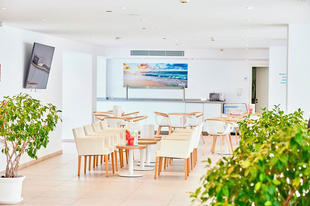 PMI_74467_Hotel_Ilusion_Calma_&_Spa_0324_30.jpg