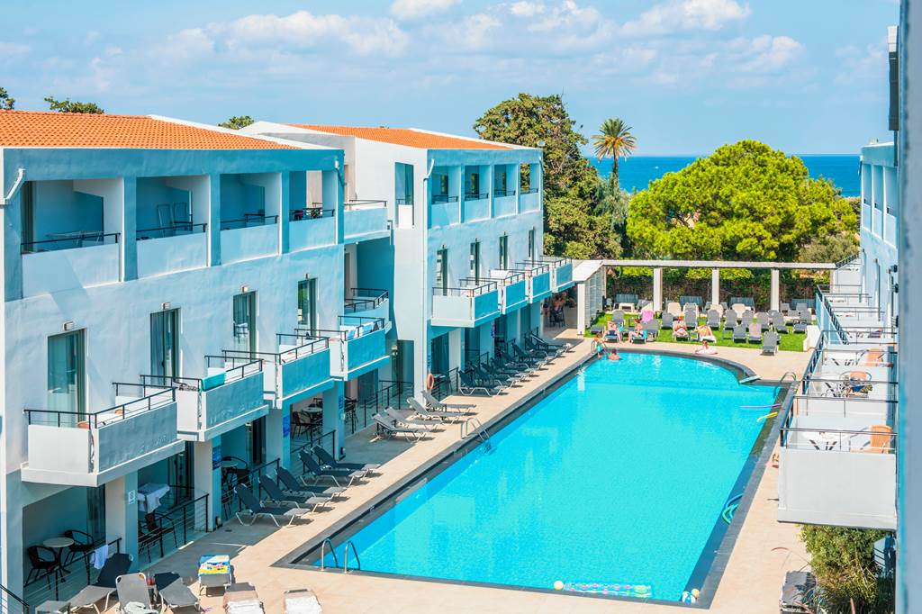 CHQ_83987_Sunrise_Village_Hotel_1123_04.jpg