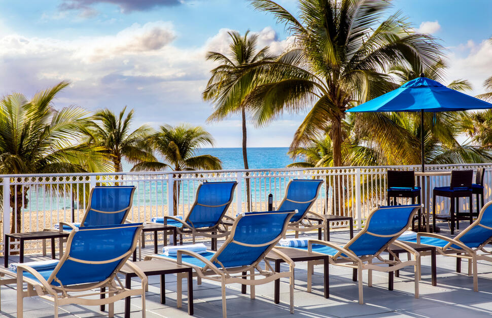 Courtyard-by-Marriott-FT.-Lauderdale-Beach-9.jpg