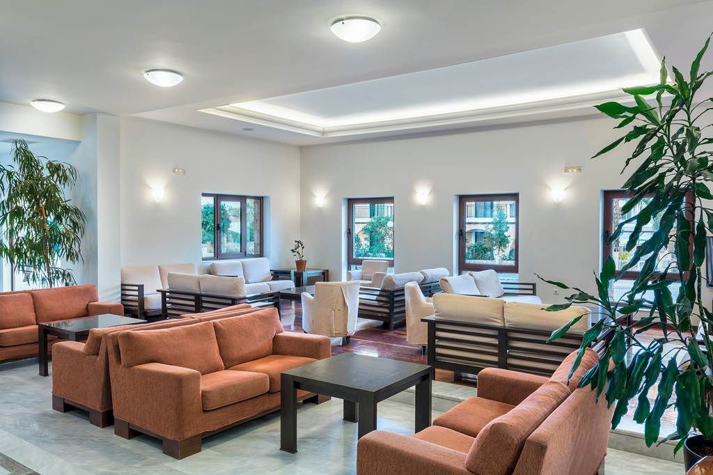 CHQ_78452_Creta_Palm_Resort_1022_01.jpg