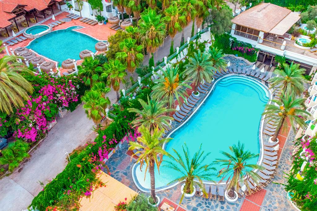DLM_68809_Flamingo_Hotel_1019_03.jpg