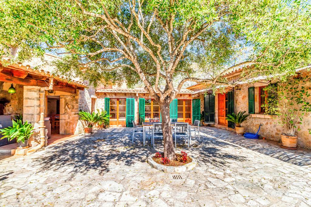 PMI_86501_Villa_Finca_Martorell_Pollensa_0524_04.jpg