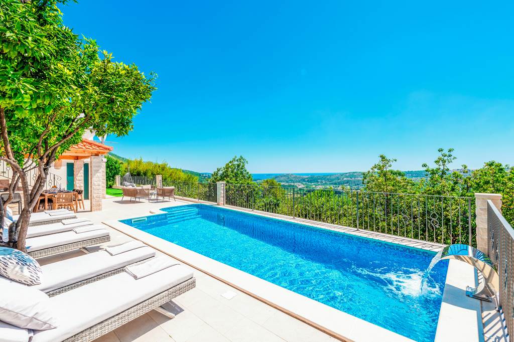 DBV_84887_Villa_House_of_Views_0123_18.jpg